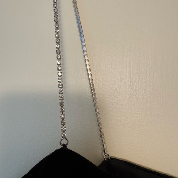 House of Harlow 1960 Black Velvet Dress size small with rhinestone straps - Picture 6 of 6